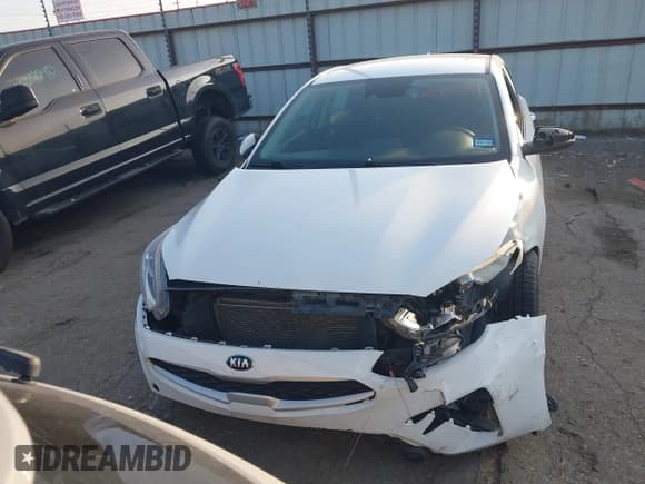 ✅ 2020 Kia Forte LXS • VIN: 3KPF24AD3LE199229 • Лот: 43492391. Опубликован ранее на IAAI с пробегом 105 529 миль. Бесплатный доступ к архиву аукционных продаж из США и подробный отчёт об истории автомобиля на DreamBid. Изображение 12.