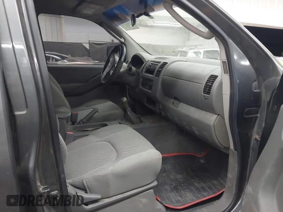 ✅ 2006 Nissan Frontier SE • VIN: 1N6AD07U16C451721 • Лот: 42699217. Опубликован ранее на IAAI с пробегом 158 565 миль. Бесплатный доступ к архиву аукционных продаж из США и подробный отчёт об истории автомобиля на DreamBid. Изображение 5.