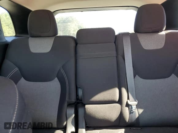 ✅ 2014 Jeep Cherokee Latitude • VIN: 1C4PJMCBXEW151724 • Lot: 55558045. Wystawiony na Copart z przebiegiem 149 455 mil. Bezpłatny archiwum sprzedaży aukcyjnych z USA i szczegółowy raport historii pojazdu na DreamBid. Zdjęcie 10.