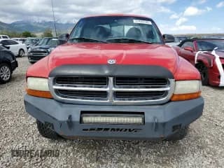 ✅ 1997 Dodge Dakota • VIN: 1B7GG23Y1VS114415 • Lot: 57439795. Wystawiony na Copart z przebiegiem 218 689 mil. Bezpłatny archiwum sprzedaży aukcyjnych z USA i szczegółowy raport historii pojazdu na DreamBid. Zdjęcie 5.