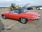 ✅ 1969 Jaguar E-Type • VIN: 1R8385 • Lot: 72433604. Wystawiony na Copart z przebiegiem 23 976 mil. Bezpłatny archiwum sprzedaży aukcyjnych z USA i szczegółowy raport historii pojazdu na DreamBid. Zdjęcie 2.