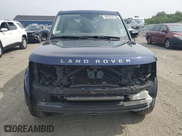✅ 2015 Land Rover LR4 HSE • VIN: SALAG2V68FA754171 • Lot: 60256235. Listed on Copart with 131,076 mi. Free auction sales archive from the USA and detailed vehicle history report at DreamBid. Image 5.