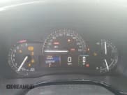 ✅ 2019 Cadillac XT5 Premium Luxury FWD • VIN: 1GYKNERS7KZ157268 • Lot: 84785945. Wystawiony na Copart z przebiegiem 172 714 mil. Bezpłatny archiwum sprzedaży aukcyjnych z USA i szczegółowy raport historii pojazdu na DreamBid. Zdjęcie 9.