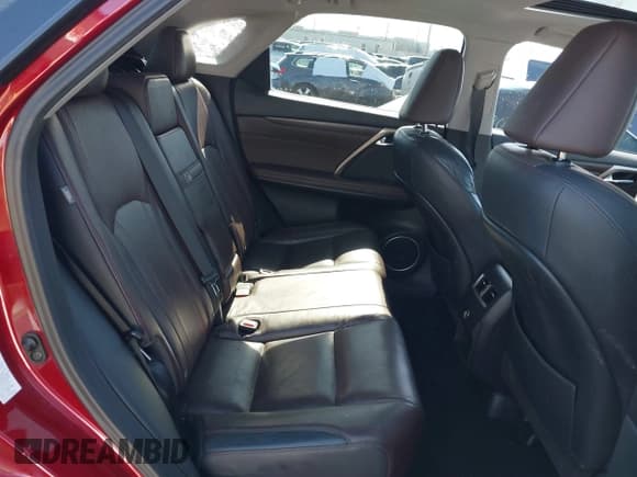 ✅ 2017 Lexus RX 350 • VIN: 2T2BZMCA8HC083409 • Lot: 41699020. Wystawiony na IAAI z przebiegiem 135 620 mil. Bezpłatny archiwum sprzedaży aukcyjnych z USA i szczegółowy raport historii pojazdu na DreamBid. Zdjęcie 8.