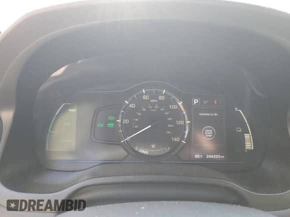 ✅ 2018 Hyundai Ioniq Blue • VIN: KMHC65LC2JU091387 • Lot: 64212214. Listed on Copart with 244,265 mi miles. Access the free auction sales archive from the USA and view a detailed vehicle history report at DreamBid. Image 9.