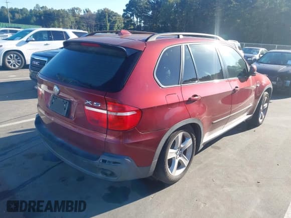 ✅ 2010 BMW X5 30i • VIN: 5UXFE4C54AL381148 • Lot: 43353582. Listed on IAAI with 157,857 mi. Free auction sales archive from the USA and detailed vehicle history report at DreamBid. Image 4.