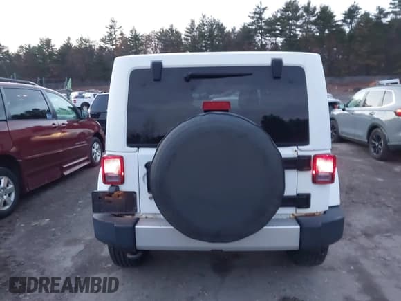 ✅ 2011 Jeep Wrangler Unlimited Sahara • VIN: 1J4HA5H14BL538867 • Лот: 43659289. Опубликован ранее на IAAI с пробегом 144 792 миль. Бесплатный доступ к архиву аукционных продаж из США и подробный отчёт об истории автомобиля на DreamBid. Изображение 16.