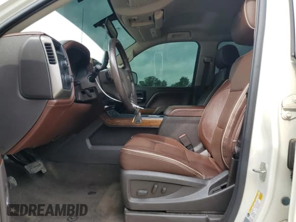 ✅ 2014 Chevrolet Silverado 1500 High Country • VIN: 3GCUKTEJXEG449980 • Лот: 54612055. Опубликован ранее на Copart с пробегом 115 839 миль. Бесплатный доступ к архиву аукционных продаж из США и подробный отчёт об истории автомобиля на DreamBid. Изображение 7.