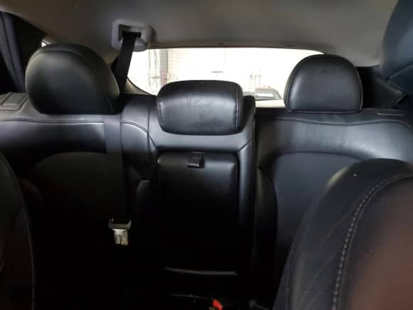 2014 Hyundai Tucson SE z VIN KM8JUCAG8EU828394, wystawiony jako Copart lot #63650005 z przebiegiem 141 656 mil mil oraz Szkoda całkowita • Salvage title. Historia ofert i sprzedaży dostępna na DreamBid. Obrazek 10.