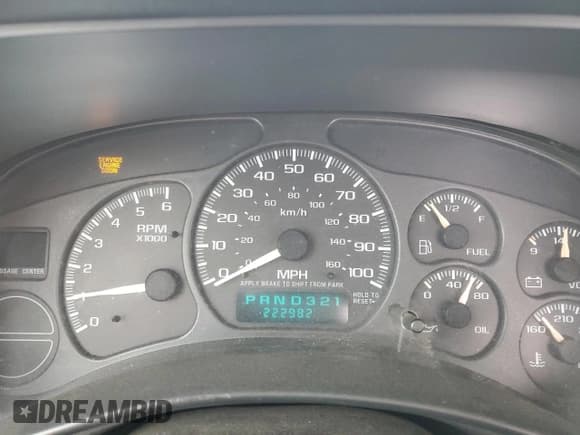 ✅ 1999 Chevrolet Silverado 1500 • VIN: 1GCEC14WXXZ213190 • Лот: 87797875. Опубликован ранее на Copart с пробегом 222 982 миль. Бесплатный доступ к архиву аукционных продаж из США и подробный отчёт об истории автомобиля на DreamBid. Изображение 9.