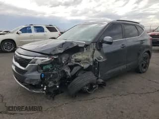 ✅ 2022 Kia Seltos S • VIN: KNDEU2AA5N7316280 • Lot: 71492405. Listed on Copart with 46,132 mi. Free auction sales archive from the USA and detailed vehicle history report at DreamBid. Image 1.