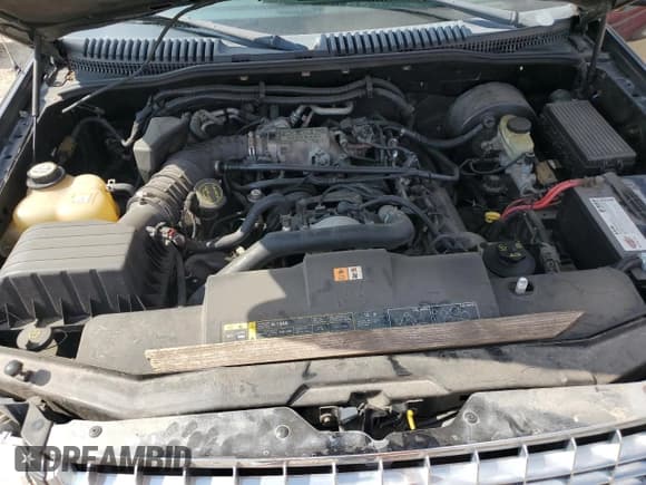 ✅ 2004 Ford Explorer Limited • VIN: 1FMDU75W24UA18246 • Lot: 85919815. Wystawiony na Copart z przebiegiem 167 712 mil. Bezpłatny archiwum sprzedaży aukcyjnych z USA i szczegółowy raport historii pojazdu na DreamBid. Zdjęcie 11.