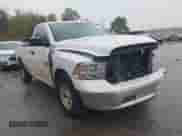 2016 Ram 1500 Tradesman z VIN 3C6JR6DT8GG257406, wystawiony jako IAAI lot #43430639 z przebiegiem 88 663 mil mil oraz . Historia ofert i sprzedaży dostępna na DreamBid. Obrazek 1.