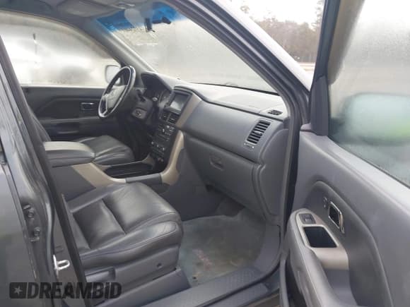 ✅ 2006 Honda Pilot EX-L • VIN: 2HKYF18776H557394 • Лот: 43724401. Опубликован ранее на IAAI с пробегом 267 457 миль. Бесплатный доступ к архиву аукционных продаж из США и подробный отчёт об истории автомобиля на DreamBid. Изображение 5.