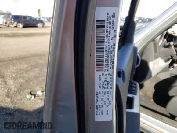 2010 Dodge Nitro SXT z VIN 1D4PU5GK3AW134705, wystawiony jako Copart lot #79857434 z przebiegiem Nie podano mil oraz Szkoda całkowita • Salvage title. Historia ofert i sprzedaży dostępna na DreamBid. Obrazek 14.