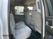 ✅ 2018 Chevrolet Silverado 1500 LS • VIN: 1GCVKNEC3JZ291106 • Лот: 51890473. Опубликован ранее на Copart с пробегом 139 383 миль. Бесплатный доступ к архиву аукционных продаж из США и подробный отчёт об истории автомобиля на DreamBid. Изображение 6.