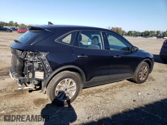 ✅ 2022 Ford Escape S • VIN: 1FMCU0F63NUA05699 • Lot: 86219075. Wystawiony na Copart z przebiegiem 64 618 mil. Bezpłatny archiwum sprzedaży aukcyjnych z USA i szczegółowy raport historii pojazdu na DreamBid. Zdjęcie 3.