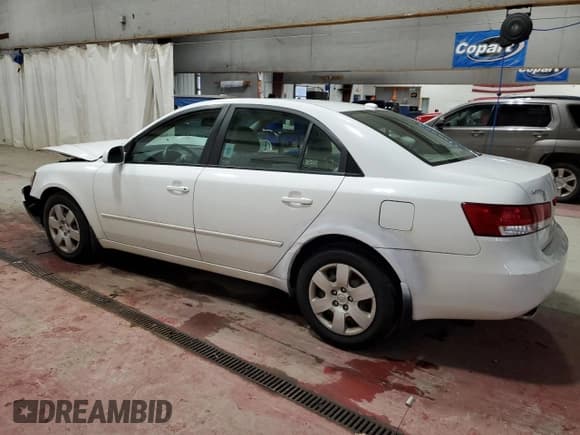 ✅ 2008 Hyundai Sonata GLS • VIN: 5NPET46F38H339690 • Лот: 82388494. Опубликован ранее на Copart с пробегом 105 608 миль. Бесплатный доступ к архиву аукционных продаж из США и подробный отчёт об истории автомобиля на DreamBid. Изображение 2.