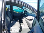 ✅ 2016 Toyota Sienna XLE • VIN: 5TDYK3DC7GS721667 • Lot: 41400702. Listed on IAAI with 85,188 mi. Free auction sales archive from the USA and detailed vehicle history report at DreamBid. Image 5.