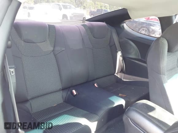 ✅ 2010 Hyundai Genesis Coupe • VIN: KMHHT6KD8AU030060 • Lot: 42689065. Listed on IAAI with 150,746 mi. Free auction sales archive from the USA and detailed vehicle history report at DreamBid. Image 8.