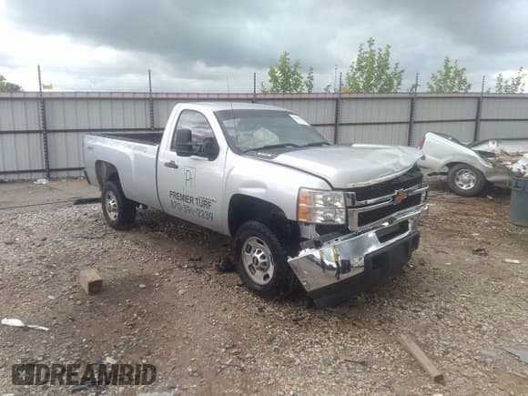 ✅ 2014 Chevrolet Silverado 2500HD Work Truck • VIN: 1GC0KVCGXEF123504 • Lot: 42224449. Listed on IAAI with 134,731 mi. Free auction sales archive from the USA and detailed vehicle history report at DreamBid. Image 1.