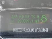 ✅ 2007 Ford Expedition Eddie Bauer • VIN: 1FMFU18517LA11176 • Лот: 42167558. Опубликован ранее на IAAI с пробегом 238 839 миль. Бесплатный доступ к архиву аукционных продаж из США и подробный отчёт об истории автомобиля на DreamBid. Изображение 15.