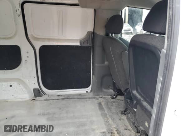 2015 Chevrolet City Express Cargo LT с VIN 3N63M0ZN1FK731647, выставлен на аукционе Copart как лот 65522985 с пробегом 160 070 миль миль и Списание • Salvage title. История ставок и продаж доступна на DreamBid. Изображение 11.