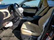 ✅ 2016 Lexus NX 200t • VIN: JTJYARBZ4G2036267 • Лот: 94976235. Опубликован ранее на Copart с пробегом 98 290 миль. Бесплатный доступ к архиву аукционных продаж из США и подробный отчёт об истории автомобиля на DreamBid. Изображение 7.