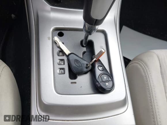 ✅ 2010 Subaru Impreza Outback Special Sports • VIN: JF1GH6D62AH810327 • Lot: 43175101. Wystawiony na IAAI z przebiegiem 123 269 mil. Bezpłatny archiwum sprzedaży aukcyjnych z USA i szczegółowy raport historii pojazdu na DreamBid. Zdjęcie 11.