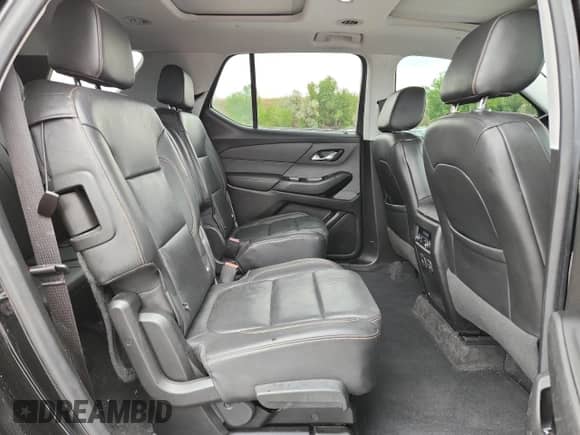 2020 Chevrolet Traverse Premier с VIN 1GNEVKKW4LJ210367, выставлен на аукционе Copart как лот 82106205 с пробегом 188 087 миль миль и Списание • Salvage title. История ставок и продаж доступна на DreamBid. Изображение 11.