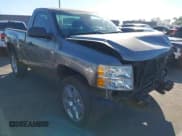 ✅ 2013 Chevrolet Silverado 1500 Work Truck • VIN: 1GCNCPEX3DZ339798 • Lot: 43895293. Wystawiony na IAAI z przebiegiem 37 129 mil. Bezpłatny archiwum sprzedaży aukcyjnych z USA i szczegółowy raport historii pojazdu na DreamBid. Zdjęcie 1.