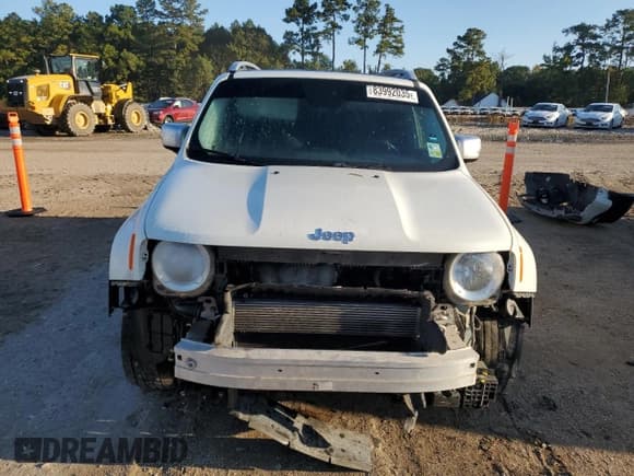 ✅ 2016 Jeep Renegade Limited • VIN: ZACCJADT3GPE26791 • Lot: 83992035. Wystawiony na Copart z przebiegiem 125 229 mil. Bezpłatny archiwum sprzedaży aukcyjnych z USA i szczegółowy raport historii pojazdu na DreamBid. Zdjęcie 5.