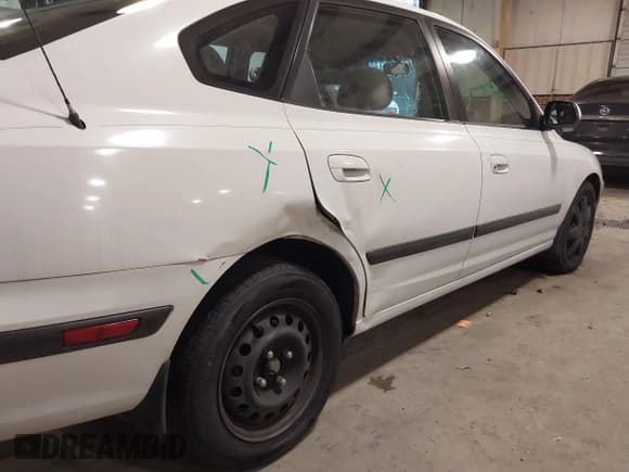 ✅ 2005 Hyundai Elantra GLS • VIN: KMHDN56D65U171907 • Лот: 41051694. Опубликован ранее на IAAI с пробегом 103 899 миль. Бесплатный доступ к архиву аукционных продаж из США и подробный отчёт об истории автомобиля на DreamBid. Изображение 6.