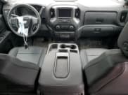 ✅ 2022 Chevrolet Silverado 2500HD • VIN: 1GB5YLE71NF335721 • Lot: 93628005. Wystawiony na Copart z przebiegiem 58 046 mil. Bezpłatny archiwum sprzedaży aukcyjnych z USA i szczegółowy raport historii pojazdu na DreamBid. Zdjęcie 8.