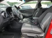 ✅ 2019 Hyundai Kona SE • VIN: KM8K1CAA7KU355950 • Лот: 60976113. Опубликован ранее на Copart с пробегом 15 364 миль. Бесплатный доступ к архиву аукционных продаж из США и подробный отчёт об истории автомобиля на DreamBid. Изображение 7.