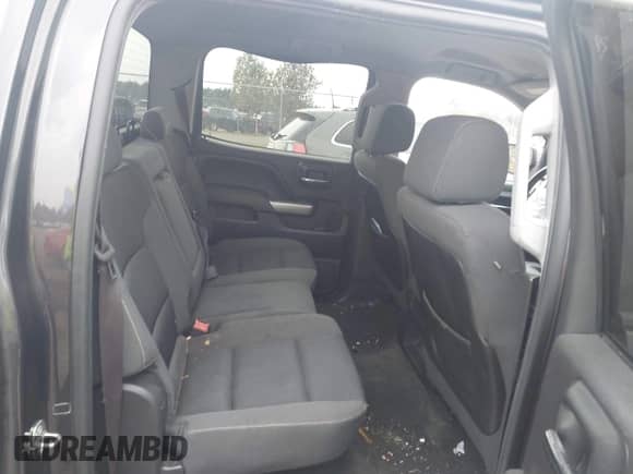 2015 Chevrolet Silverado 1500 LT z VIN 3GCUKREC9FG412201, wystawiony jako IAAI lot #43291126 z przebiegiem 141 513 mil mil oraz . Historia ofert i sprzedaży dostępna na DreamBid. Obrazek 8.