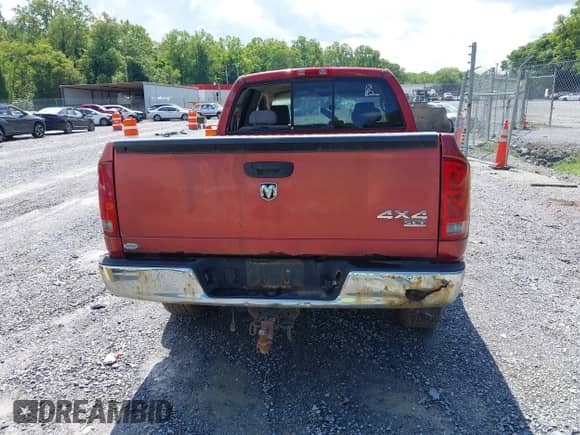 2006 Dodge 1500 SLT с VIN 1D7HU18N36J153283, выставлен на аукционе IAAI как лот 42995073 с пробегом 255 703 миль миль и . История ставок и продаж доступна на DreamBid. Изображение 16.