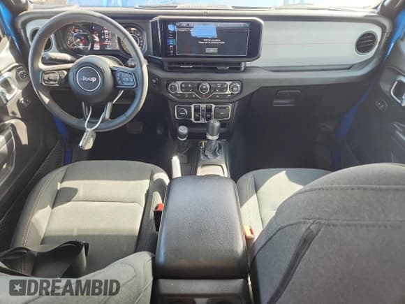 ✅ 2024 Jeep Wrangler Sport S • VIN: 1C4PJXDG9RW213826 • Lot: 81995895. Listed on Copart with 17,139 mi. Free auction sales archive from the USA and detailed vehicle history report at DreamBid. Image 8.