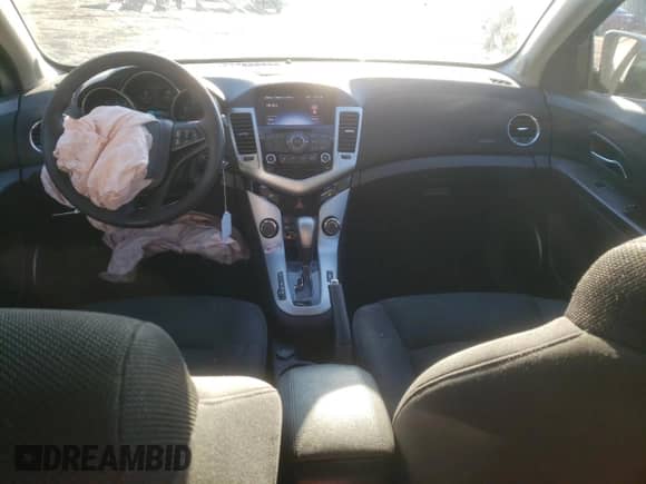 ✅ 2016 Chevrolet Cruze LT • VIN: 1G1PE5SB0G7157419 • Lot: 70264382. Wystawiony na Copart z przebiegiem 116 393 mil mil. Skorzystaj z bezpłatnego archiwum sprzedaży aukcyjnych z USA i zobacz szczegółowy raport historii pojazdu na DreamBid. Zdjęcie 8.