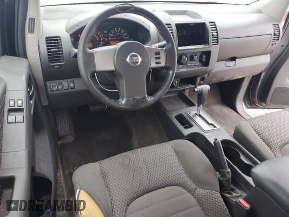 ✅ 2005 Nissan Frontier LE • VIN: 1N6AD06W65C402628 • Lot: 60455825. Listed on Copart with 200,580 mi. Free auction sales archive from the USA and detailed vehicle history report at DreamBid. Image 8.