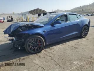 ✅ 2024 Tesla Model S Plaid • VIN: 5YJSA1E63RF546170 • Lot: 55355515. Wystawiony na Copart z przebiegiem Nie podano. Bezpłatny archiwum sprzedaży aukcyjnych z USA i szczegółowy raport historii pojazdu na DreamBid. Zdjęcie 1.