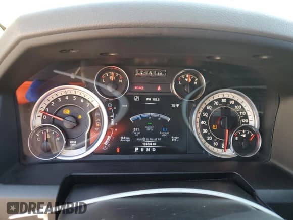2013 Ram 1500 Express z VIN 1C6RR6KT7DS618859, wystawiony jako Copart lot #72030785 z przebiegiem 174 746 mil mil oraz Szkoda całkowita • Salvage title. Historia ofert i sprzedaży dostępna na DreamBid. Obrazek 9.