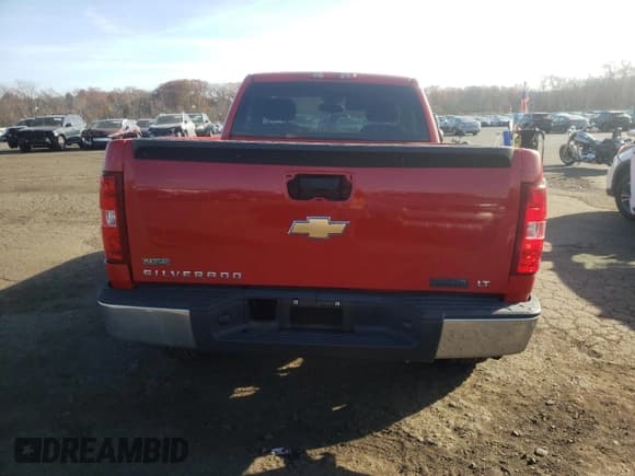 ✅ 2010 Chevrolet Silverado 1500 LT • VIN: 1GCPKSEA3AZ136674 • Lot: 78875454. Listed on Copart with 170,304 mi. Free auction sales archive from the USA and detailed vehicle history report at DreamBid. Image 6.
