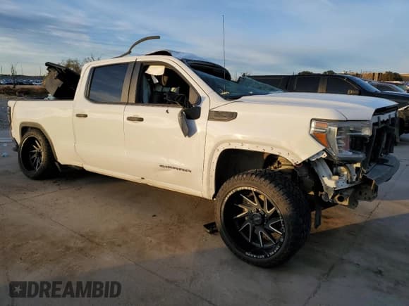 ✅ 2019 GMC Sierra 1500 • VIN: 1GTP8AEF0KZ182534 • Lot: 84346254. Wystawiony na Copart z przebiegiem Nie podano. Bezpłatny archiwum sprzedaży aukcyjnych z USA i szczegółowy raport historii pojazdu na DreamBid. Zdjęcie 4.