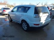 ✅ 2013 Mitsubishi Outlander GT • VIN: JA4JT5AX7DU011834 • Lot: 43509056. Wystawiony na IAAI z przebiegiem 97 020 mil. Bezpłatny archiwum sprzedaży aukcyjnych z USA i szczegółowy raport historii pojazdu na DreamBid. Zdjęcie 3.