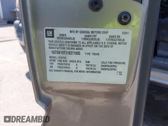 ✅ 2001 GMC Sierra 1500 SLE • VIN: 1GTEK19T31E271805 • Лот: 42167399. Опубликован ранее на IAAI с пробегом 206 202 миль. Бесплатный доступ к архиву аукционных продаж из США и подробный отчёт об истории автомобиля на DreamBid. Изображение 9.
