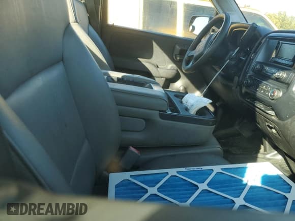 ✅ 2015 Chevrolet Silverado 2500HD Work Truck • VIN: 1GC0CUEGXFZ538701 • Lot: 89376185. Wystawiony na Copart z przebiegiem 198 348 mil. Bezpłatny archiwum sprzedaży aukcyjnych z USA i szczegółowy raport historii pojazdu na DreamBid. Zdjęcie 10.