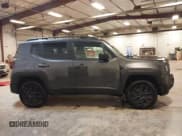 ✅ 2018 Jeep Renegade Sport • VIN: ZACCJBAB8JPJ13595 • Lot: 43732437. Wystawiony na IAAI z przebiegiem 129 450 mil. Bezpłatny archiwum sprzedaży aukcyjnych z USA i szczegółowy raport historii pojazdu na DreamBid. Zdjęcie 14.