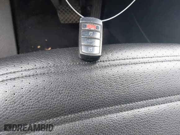 ✅ 2013 Volkswagen CC R-Line • VIN: WVWBP7AN1DE566703 • Lot: 41521373. Wystawiony na IAAI z przebiegiem 110 002 mil. Bezpłatny archiwum sprzedaży aukcyjnych z USA i szczegółowy raport historii pojazdu na DreamBid. Zdjęcie 11.