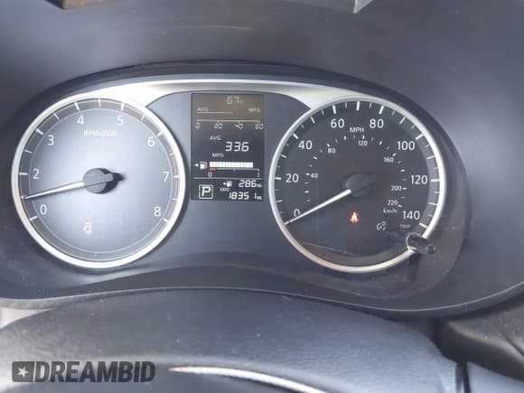 ✅ 2024 Nissan Versa S • VIN: 3N1CN8DV1RL847860 • Lot: 43624418. Wystawiony na IAAI z przebiegiem 18 351 mil. Bezpłatny archiwum sprzedaży aukcyjnych z USA i szczegółowy raport historii pojazdu na DreamBid. Zdjęcie 7.